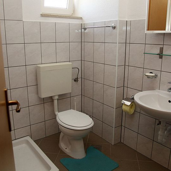 Bathroom / WC, House Palma, acation Pula - House Palma with heated pool and Panorama with two apartments Ližnjan